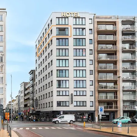 Wonderful Flat With Amazing Views Over * 奥斯滕德