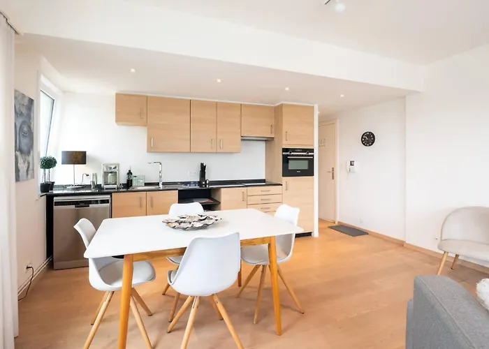 Wonderful Flat With Amazing Views Over * Oostende